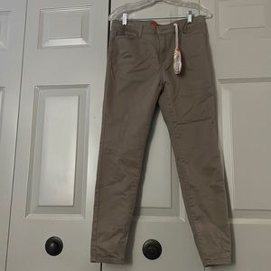 Wax jeans, Butt, I love you Khakis with two front and back pockets
